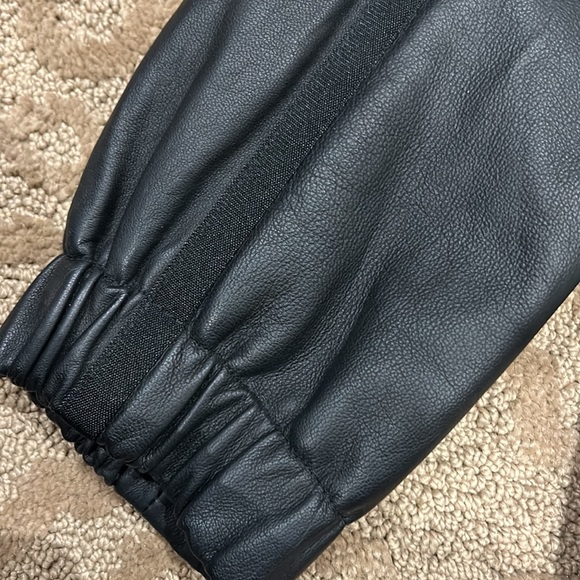 New condition IRO bomber jacket - Picture 4 of 4